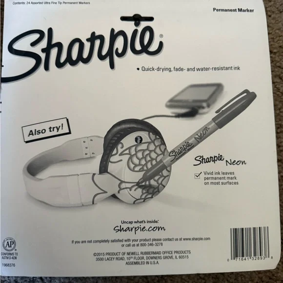 Sharpie Electro Pop Permanent Markers Set - 24 Count - Picture 2 of 2